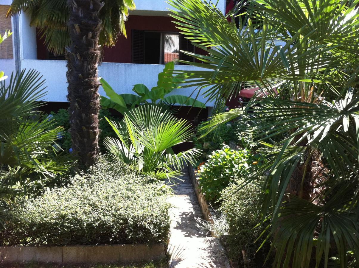 Apartman Ornela Porec Exterior photo